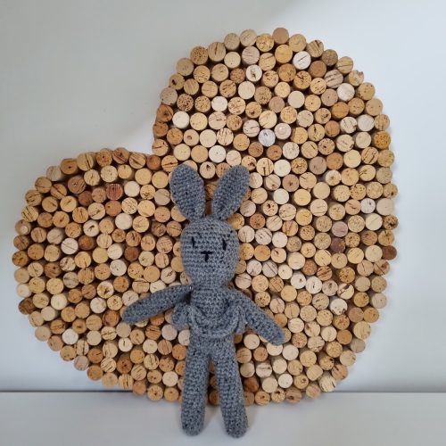 Rammelkonijn met rok